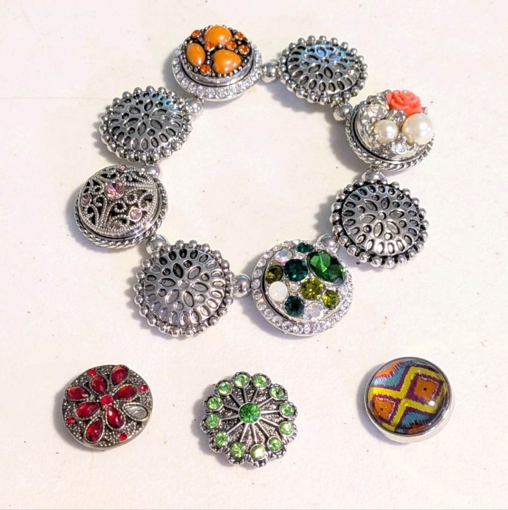 Ginger Snaps Interchangeable Bracelet Silver Tone + 7 Charms Enamel Rhinestone